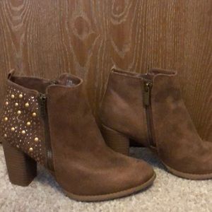 Heeled ankle boots